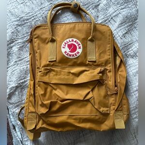 Golden Fjallraven backpack